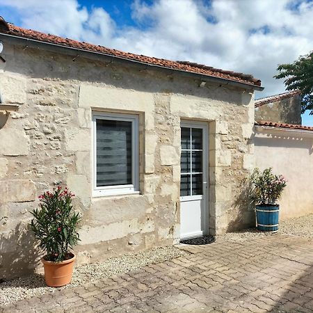 Agreable Maison De Vacances En Charente-Maritime Arvert Екстериор снимка